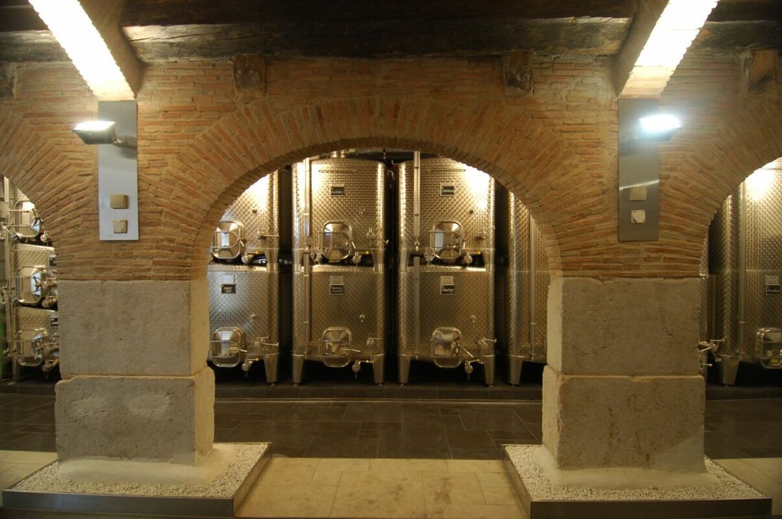 Le Rosey’s Timeless Embrace: A 13th-Century Château Reborn Between Lake and Sky - 5