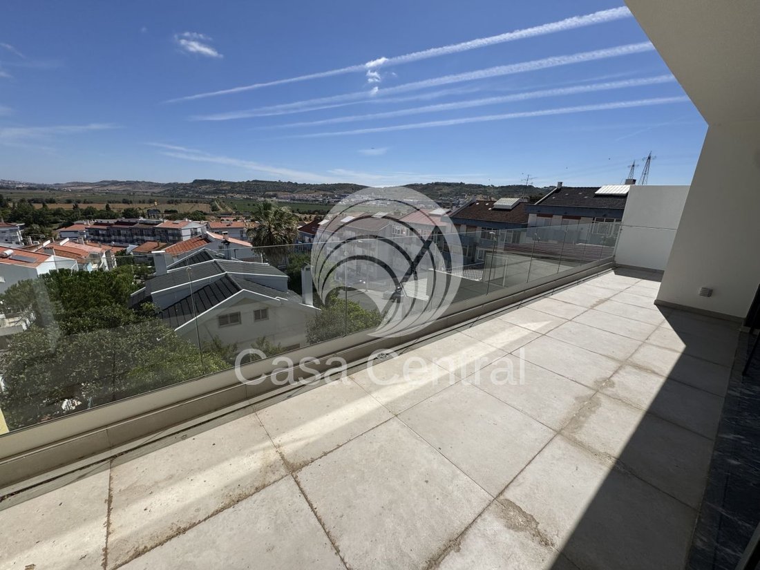 House in Loures, Lisbon, Portugal 3 - 16080822
