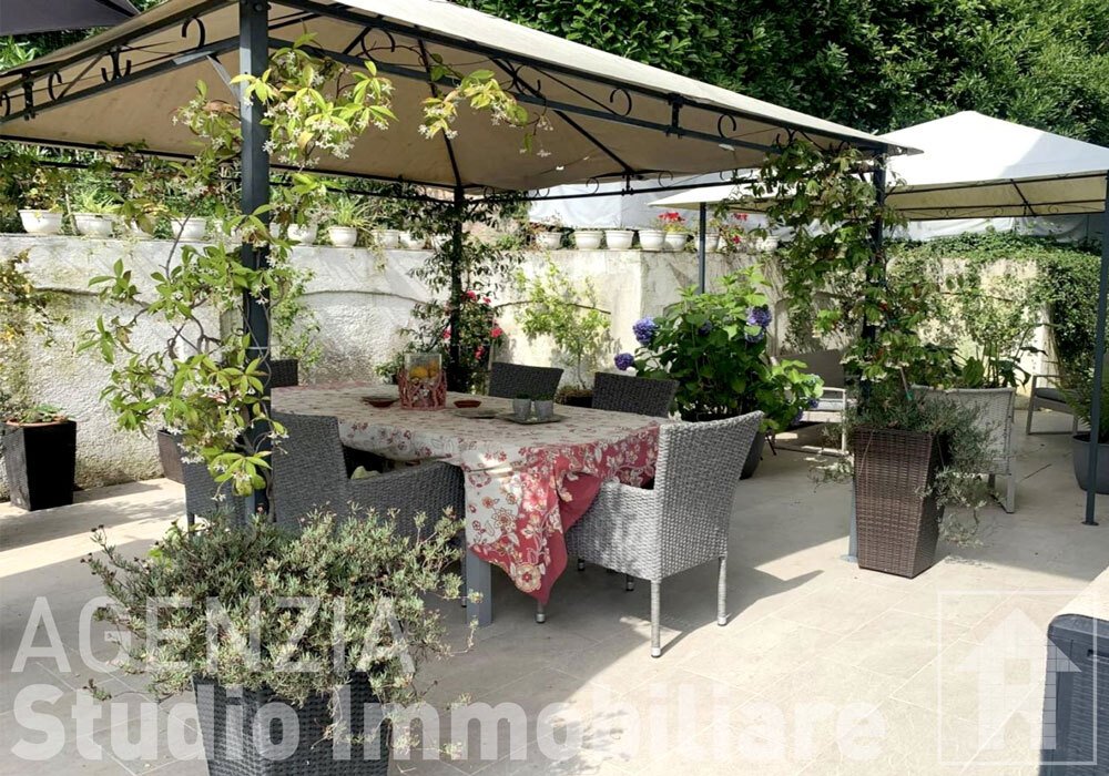 Villa in Gardone Riviera, Lombardy, Italy 5 - 16078892