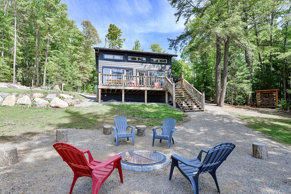 House in Haliburton, Ontario, Canada 1 - 16080612