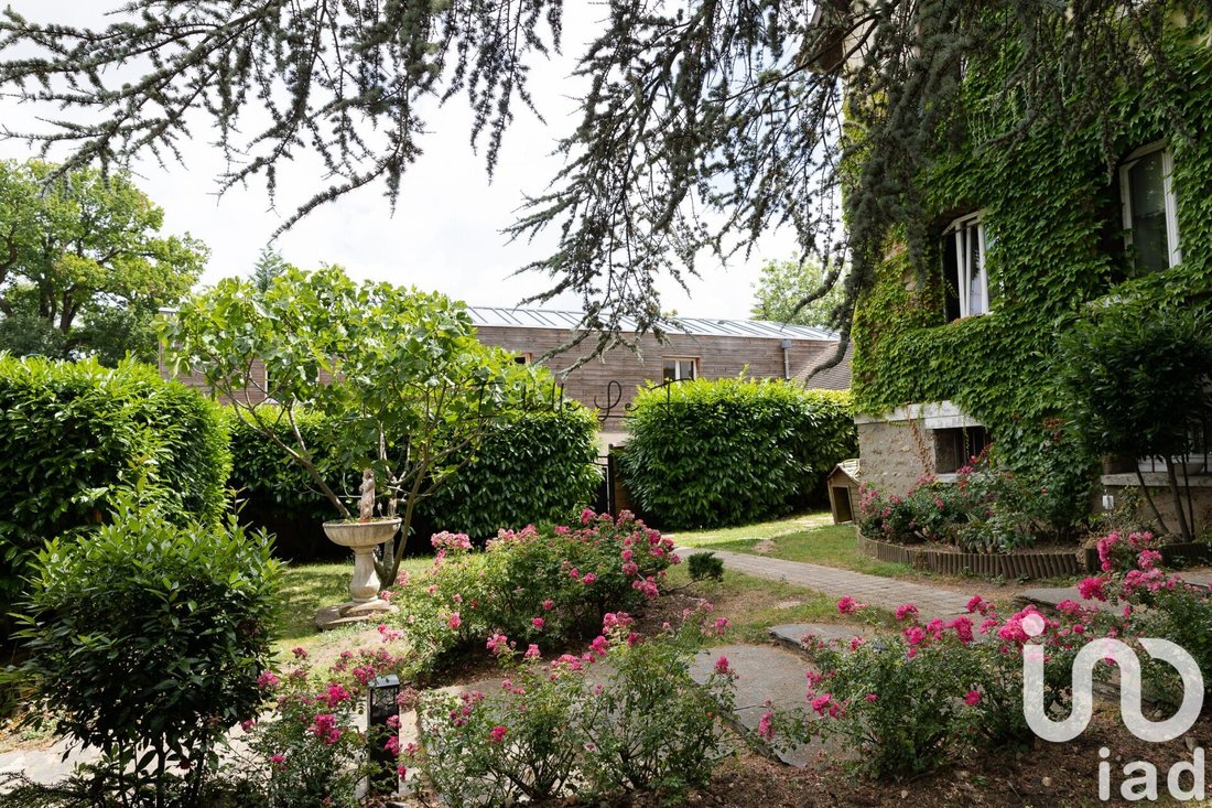 House in Centre Ville, Mennecy, France 2 - 16080692
