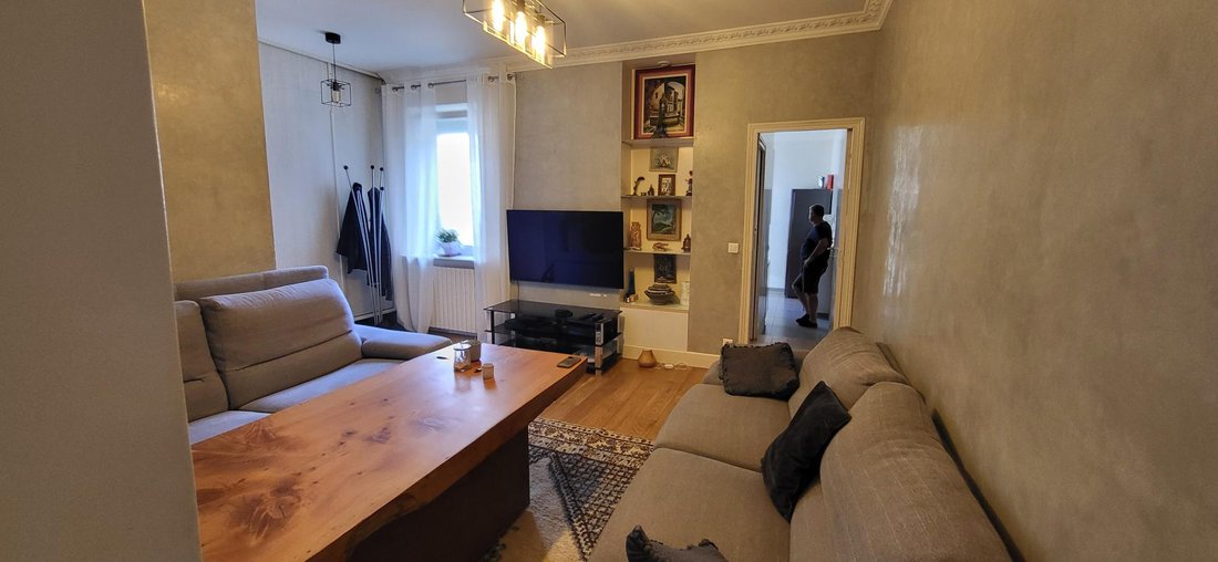 Apartment in Saint-Mande, Ile-de-France, France 1 - 16079266