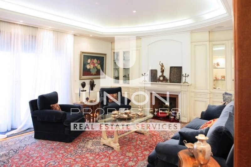 Apartment in Sunoikia Kolonakiou, 1st District of Athens, Athens 4 - 16081102