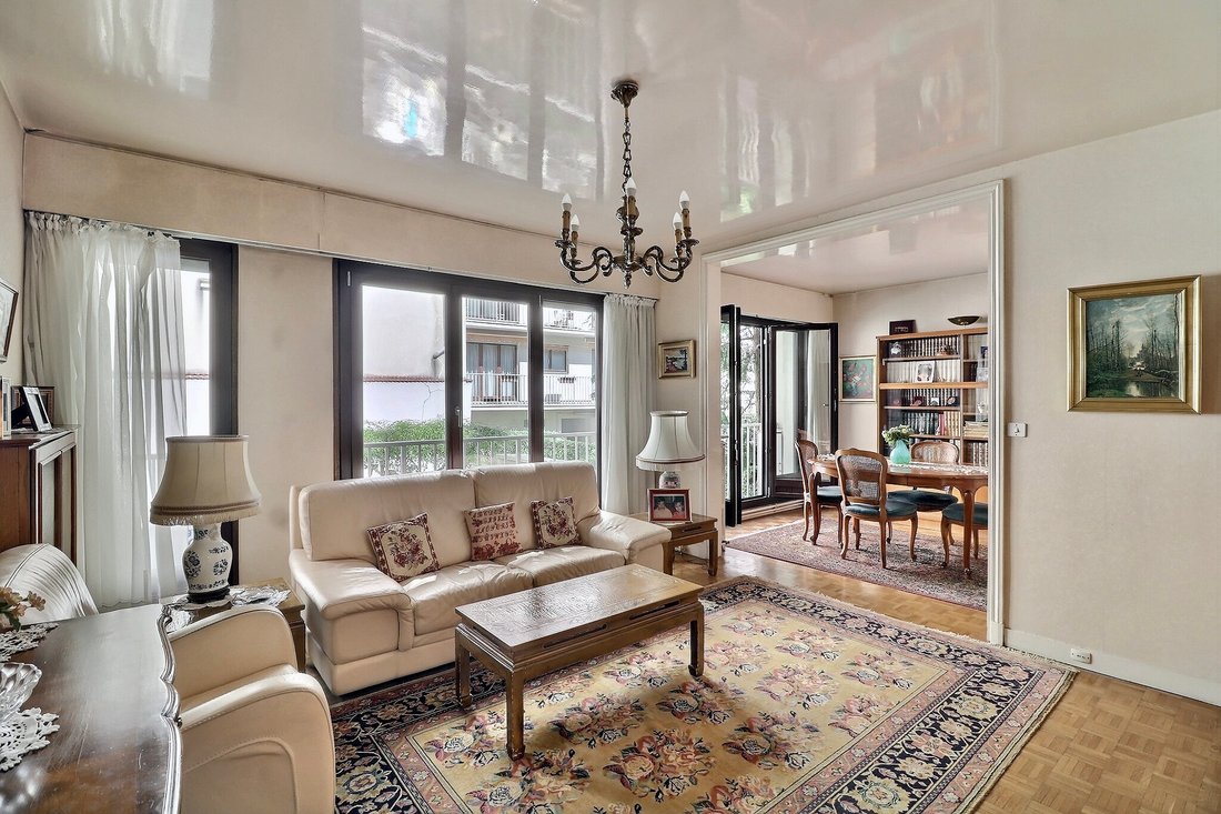 Apartment in Grange Aux Belles-Terrage, Paris 10e Arrondissement, Paris 1 - 16080043