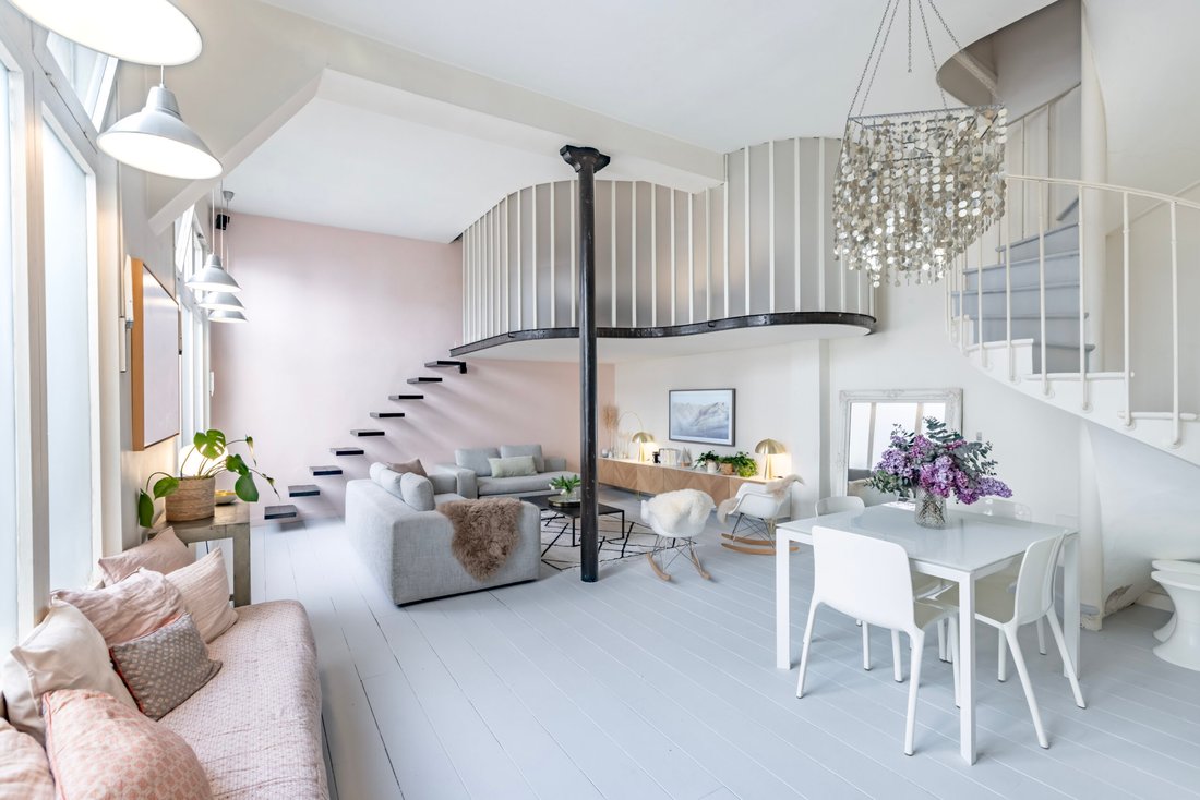 Apartment in Grange Aux Belles-Terrage, Paris 10e Arrondissement, Paris 1 - 16079682