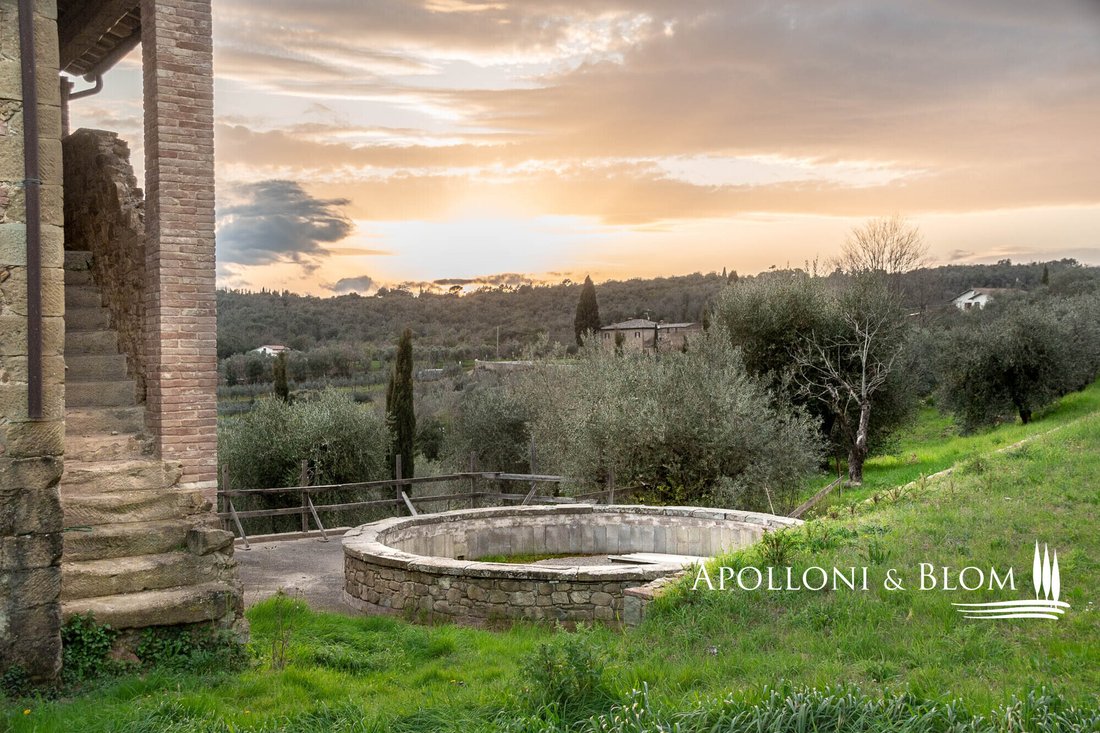 Villa in Monte San Savino, Tuscany, Italy 5 - 15987379