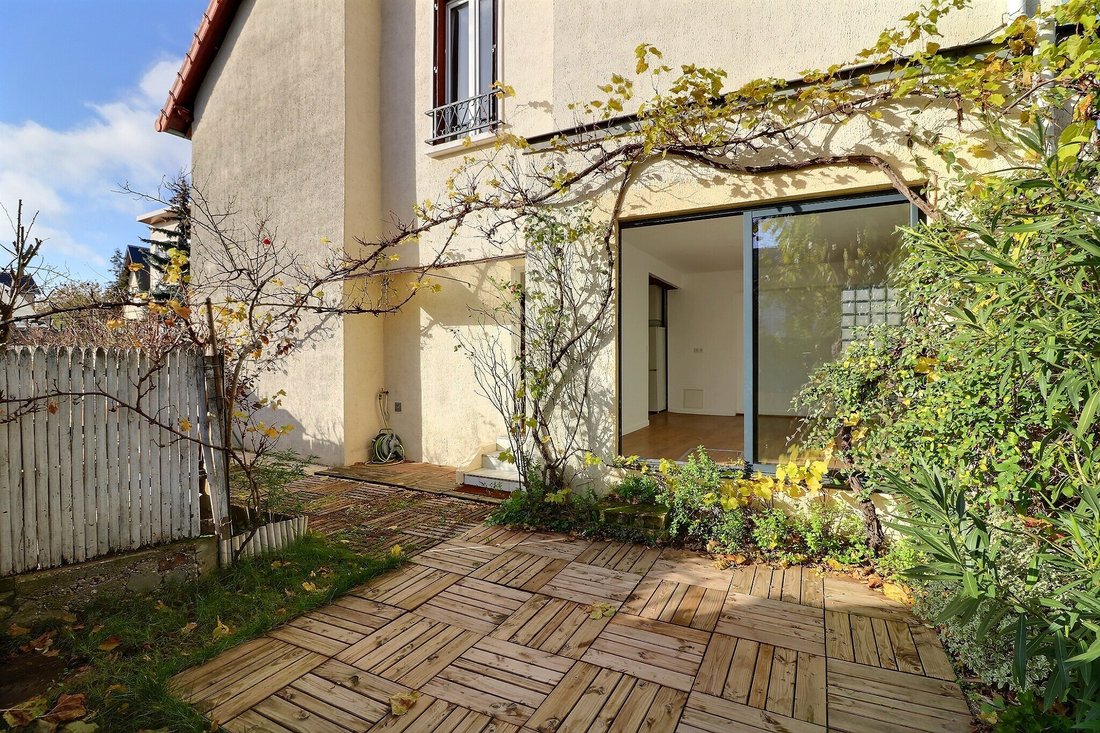 House in Monesse-Roger Salendro, Chaville, France 1 - 16079986