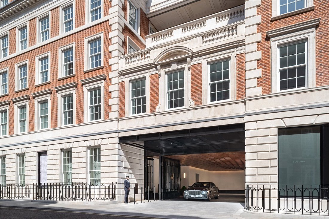 Apartment in Mayfair, Westminster, England 2 - 16080257