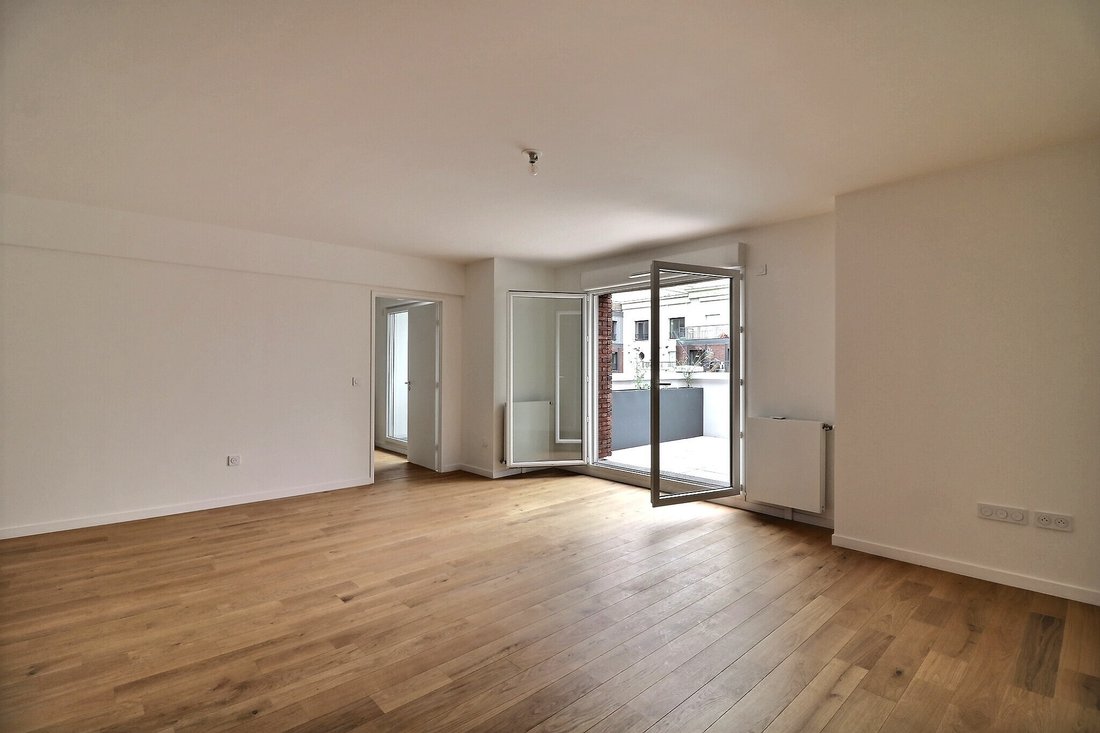 Apartment in Gerland, Lyon 7e Arrondissement, Lyon 3 - 16079548