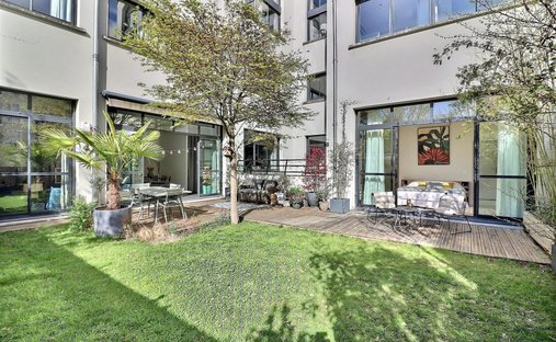 Penthouse in Souvenir Français, La Garenne-Colombes, France 1