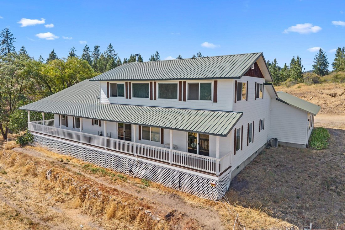 House in Inchelium, Washington, United States 4 - 16081654