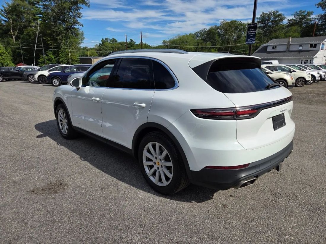 Suv in Charlton, MA, United States 5 - 16080301