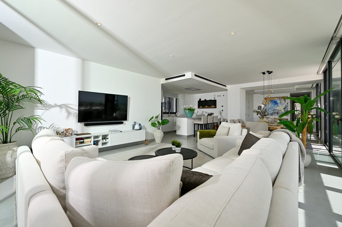Photo inspiration: Picture Idea: Prestigious 3 Bedroom Luxury Penthouse With In Fuengirola Andalusia