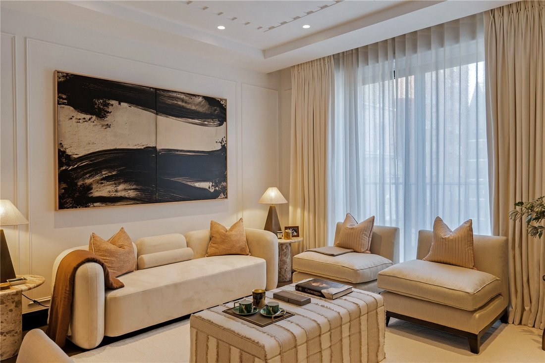 Apartment in Mayfair, Westminster, England 1 - 16080256