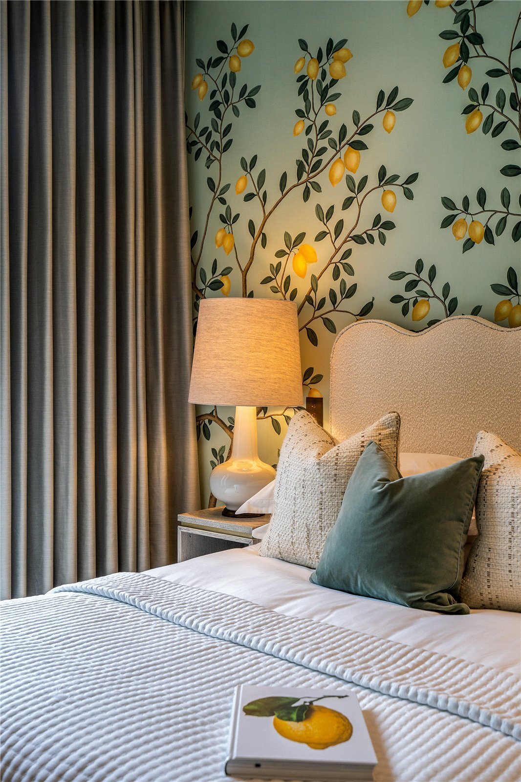 Apartment in Mayfair, Westminster, England 5 - 16080256