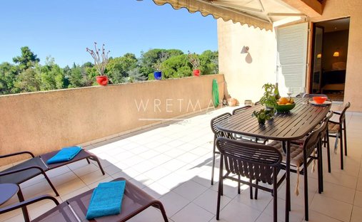 Apartment in Bouches du Loup, Villeneuve-Loubet, France 1