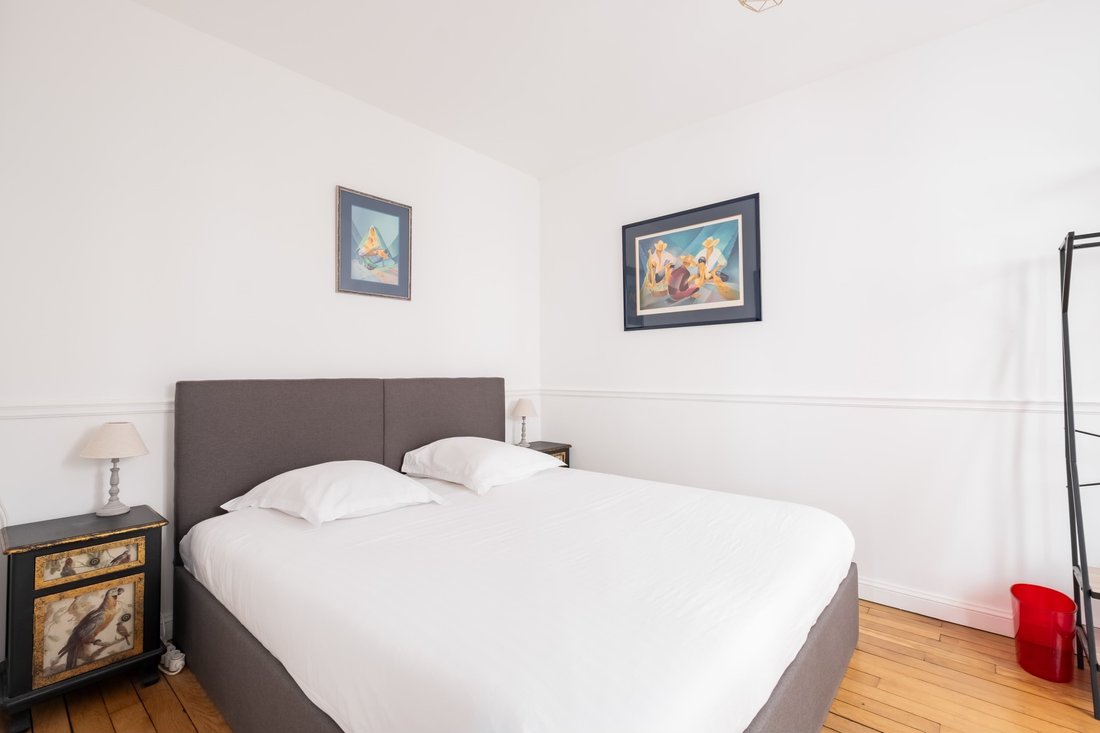 Apartment in Violet Commerce, Paris 15e Arrondissement, Paris 5 - 16079862