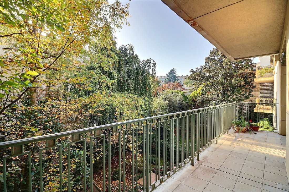 Apartment in Porte Dauphine, Paris 16e Arrondissement, Paris 1 - 16080031