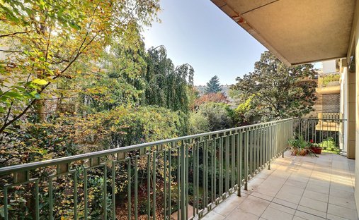 Apartment in Porte Dauphine, Paris 16e Arrondissement, Paris 1