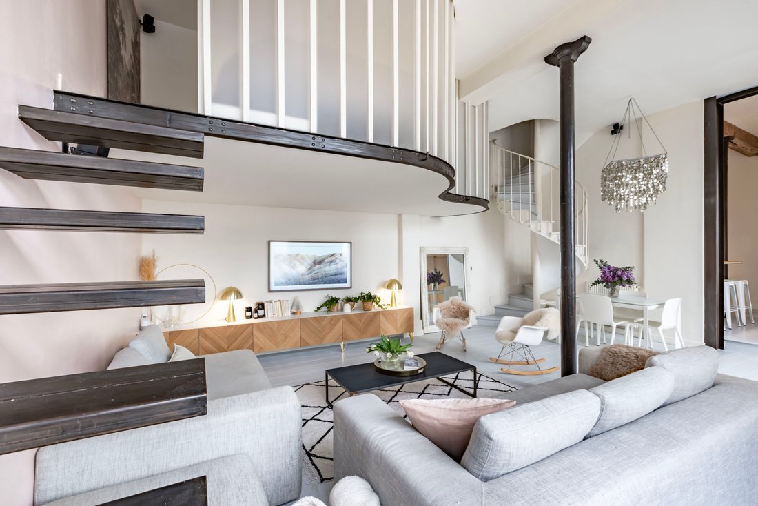 Apartment in Grange Aux Belles-Terrage, Paris 10e Arrondissement, Paris 3 - 16079682