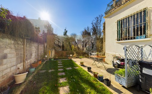 House in Vincennes, Ile-de-France, France 1