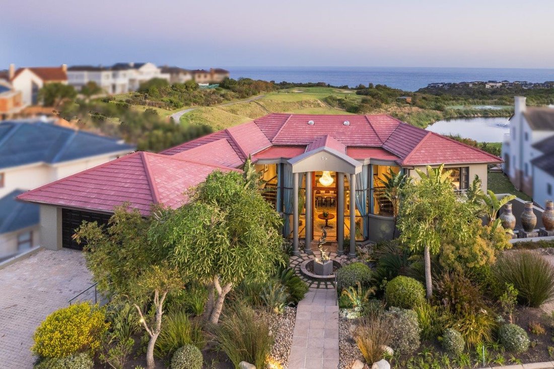 House in Sparrebosch, Western Cape, South Africa 2 - 16080853