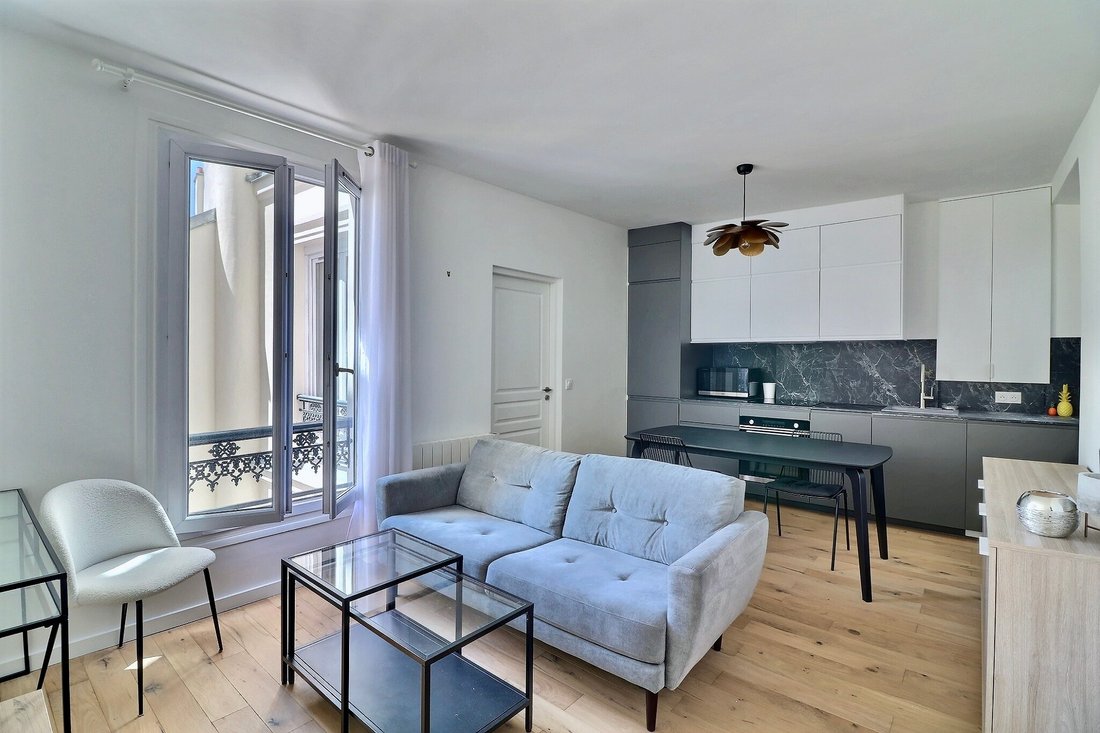 Apartment in Batignolles-Cardinet, Paris 17e Arrondissement, Paris 1 - 16079662
