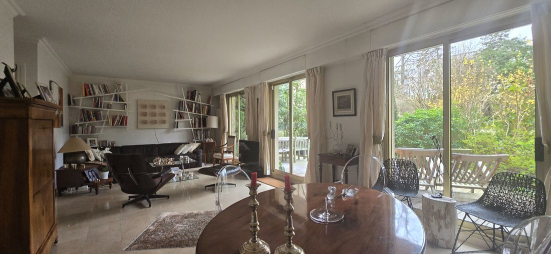 Apartment in Saint-Cloud, Île-de-France, France 3 - 16079377