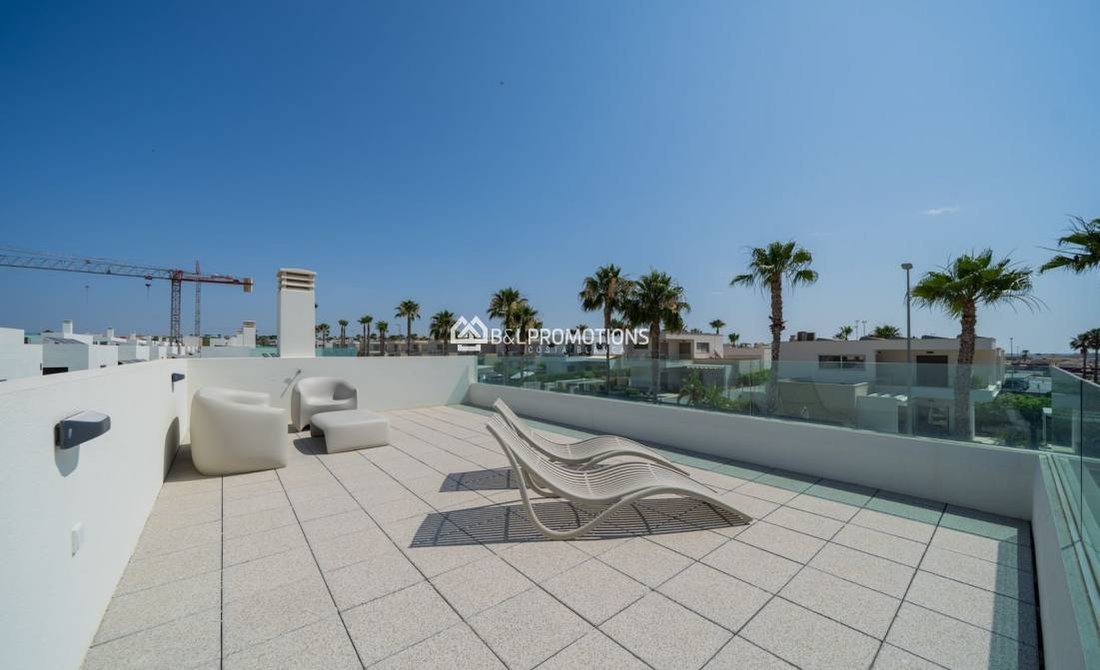 Villa in Orihuela, Valencian Community, Spain 3 - 16078936