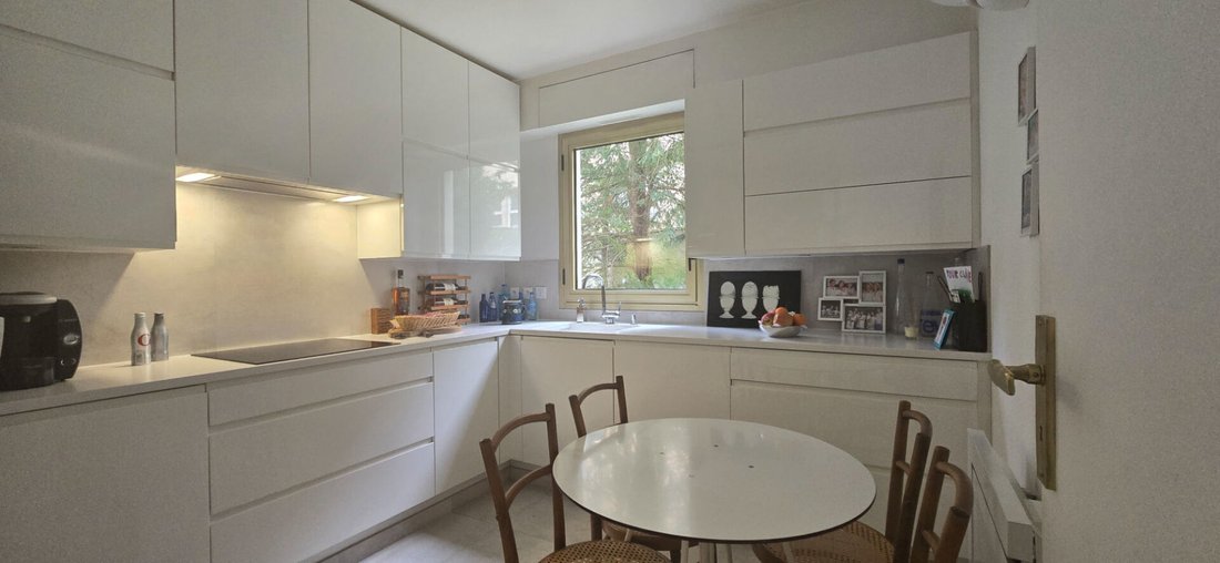 Apartment in Saint-Cloud, Île-de-France, France 5 - 16079377