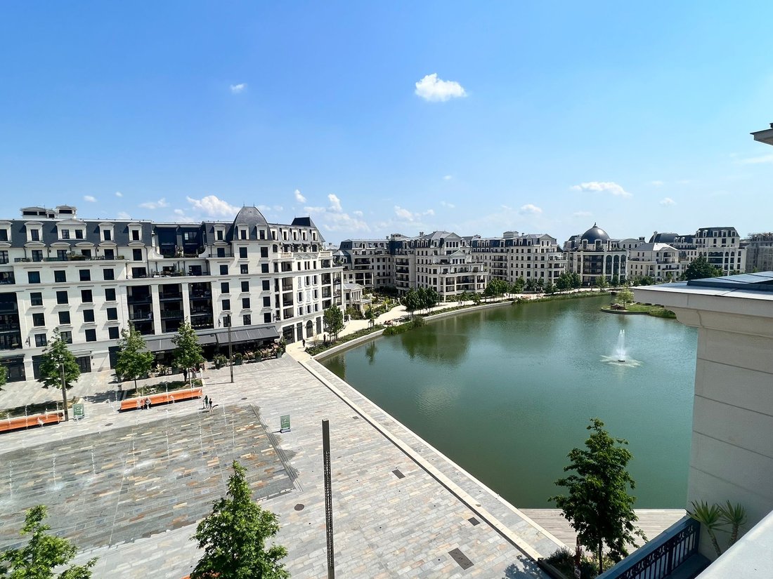 Penthouse in Jardin Parisien, Clamart, France 1 - 16079491