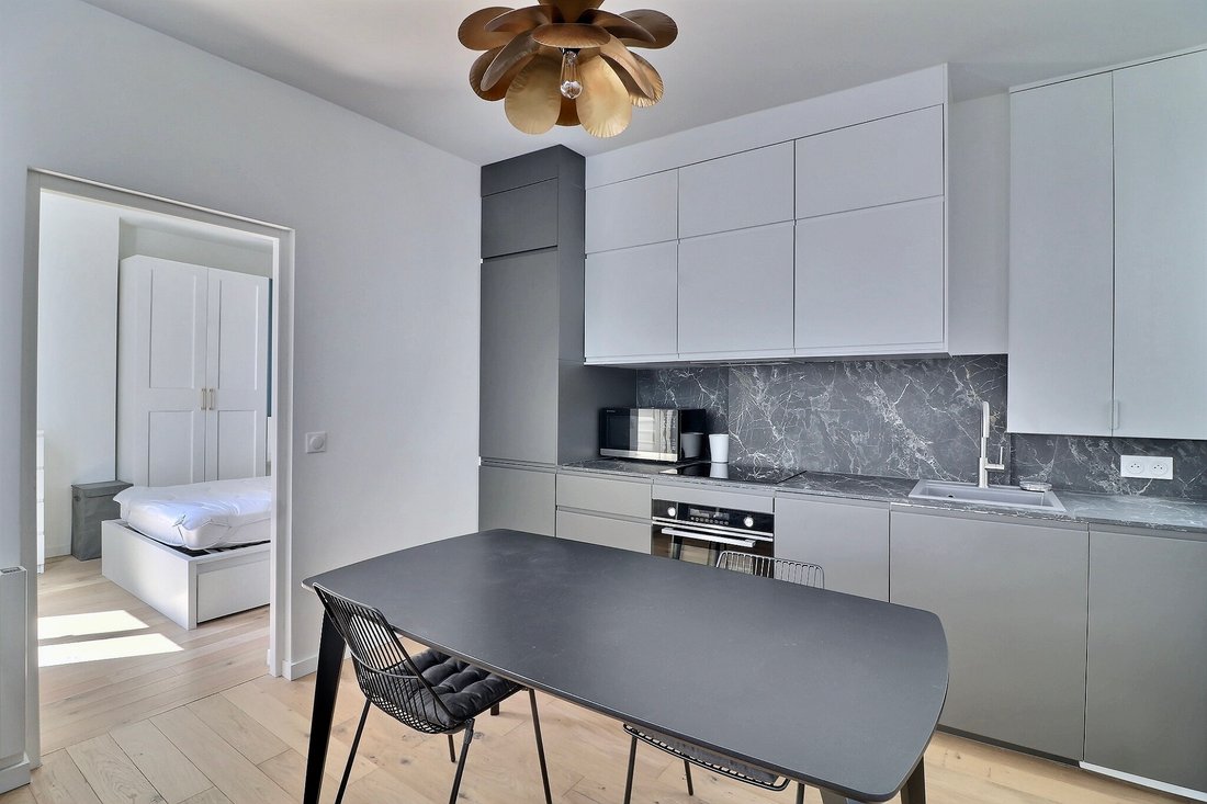 Apartment in Batignolles-Cardinet, Paris 17e Arrondissement, Paris 5 - 16079662