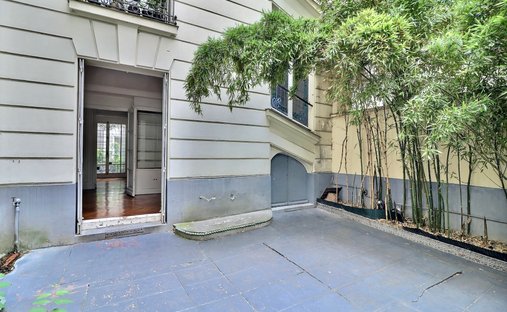 Apartment in Elysées-Madeleine, Paris 8e Arrondissement, Paris 1
