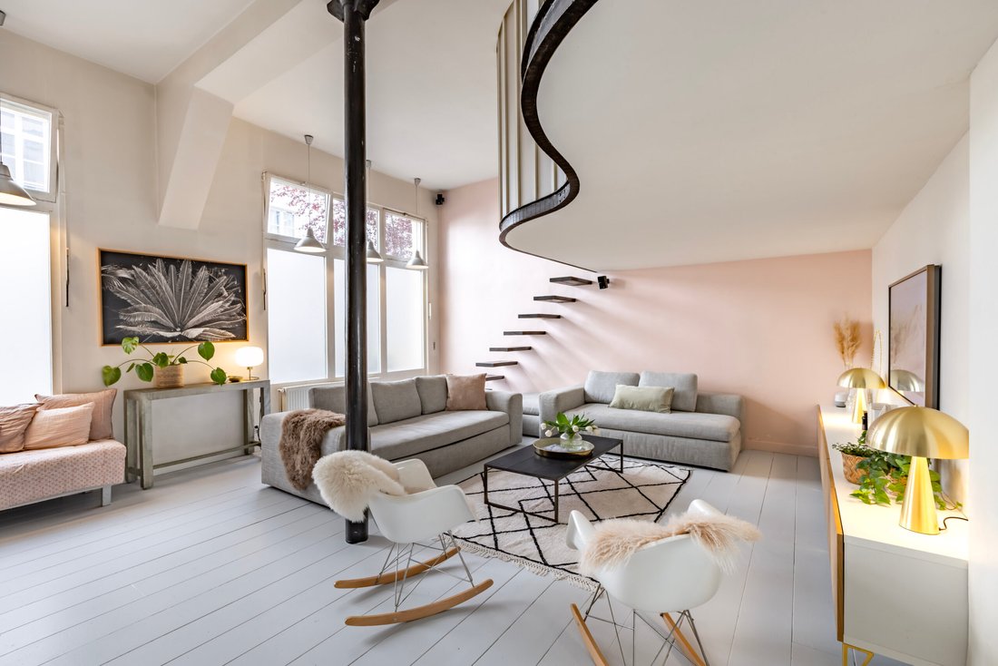 Apartment in Grange Aux Belles-Terrage, Paris 10e Arrondissement, Paris 2 - 16079682