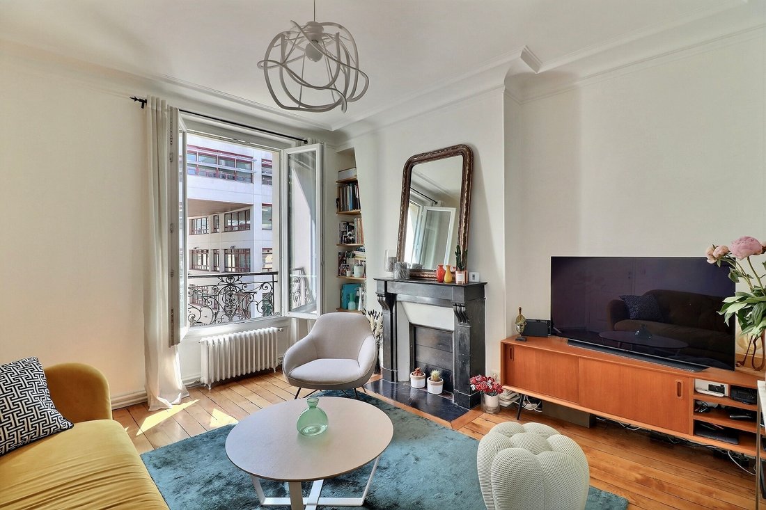 Apartment in Léon-Blum Folie-Regnault, Paris 11e Arrondissement, Paris 4 - 16079875