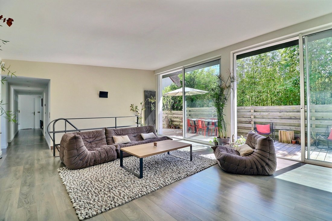 House in Villennes-sur-Seine, Ile-de-France, France 2 - 16079726