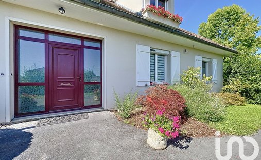 House in Val-de-Vesle, Grand Est, France 1