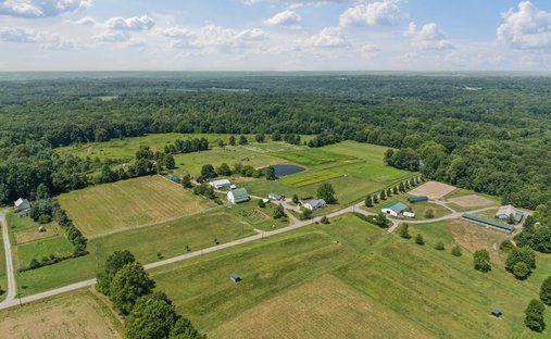 Farm Ranch in Grove City, Pennsylvania, United States 1