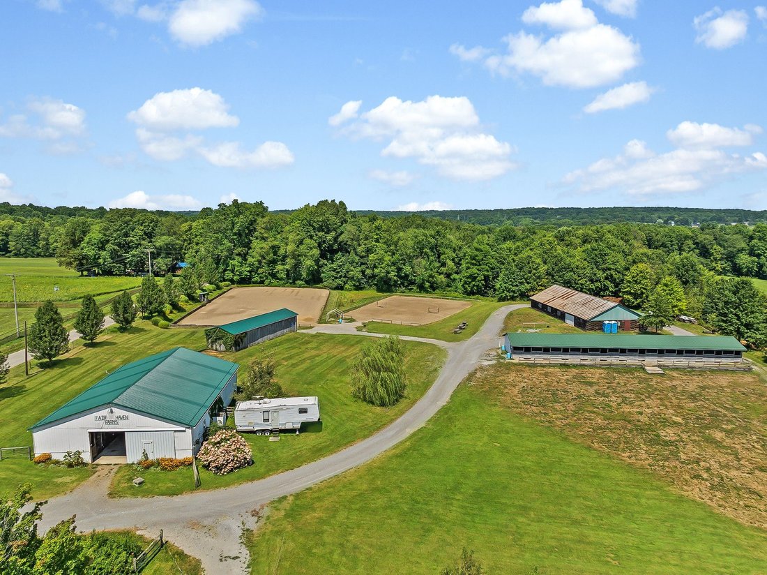 Rancho en Grove City, Pensilvania, Estados Unidos 3 - 16079191