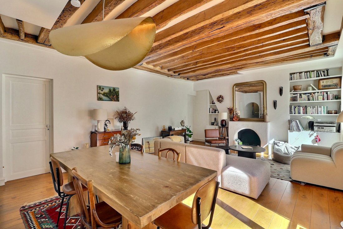 Apartment in Grange Aux Belles-Terrage, Paris 10e Arrondissement, Paris 3 - 16079843