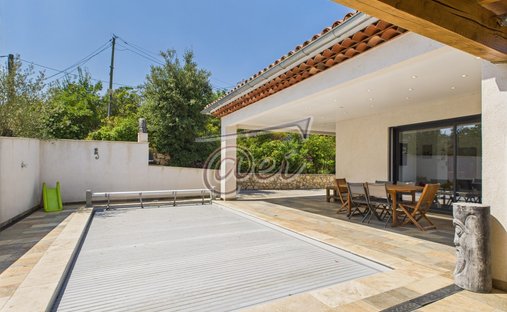 Villa in Barjols, Provence-Alpes-Côte d'Azur, France 1