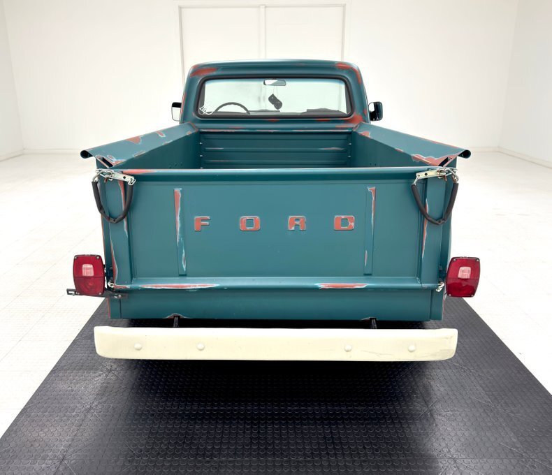 Pickup in Morgantown, United States 4 - 16082302