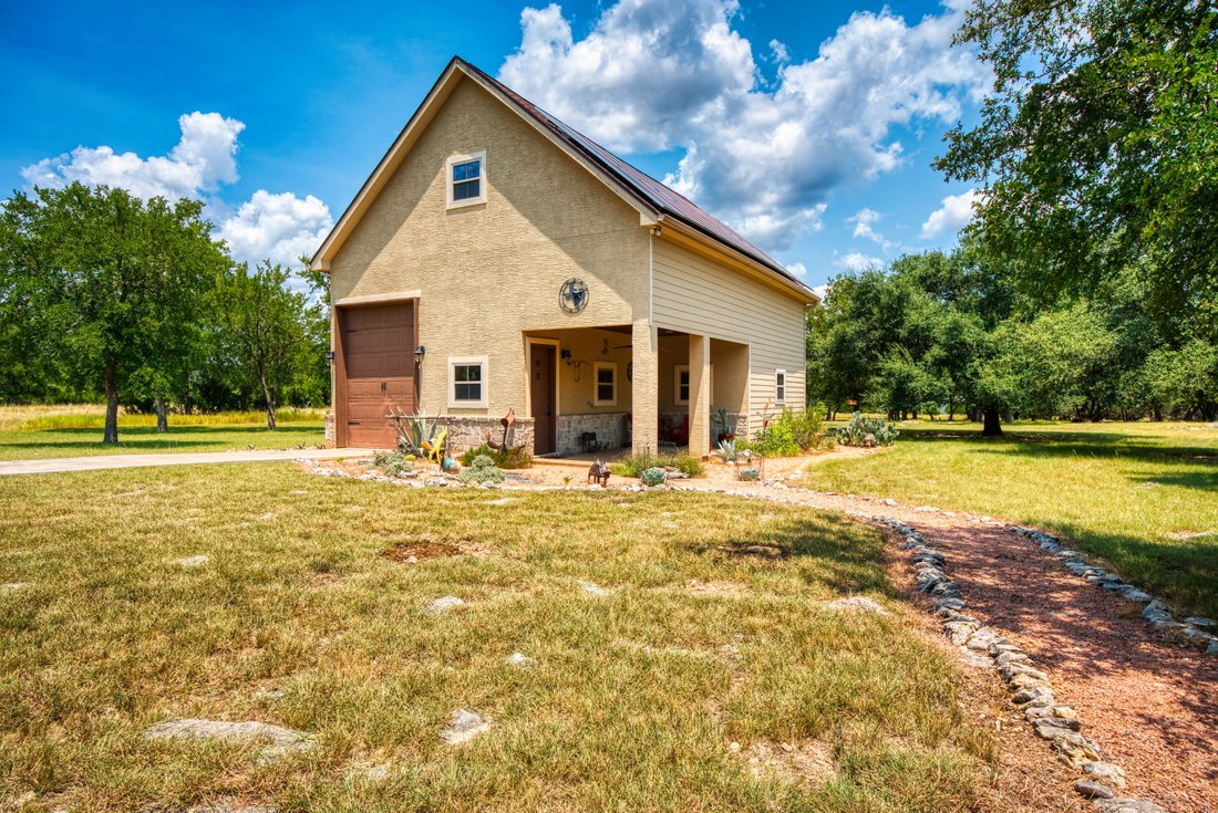 House in Bandera, Texas, United States 5 - 16083593