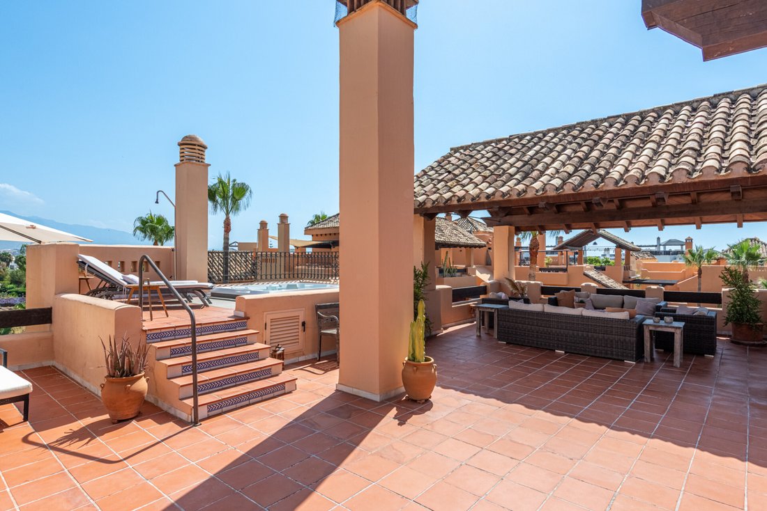 Penthouse in San Pedro de Alcantara, Andalusia, Spain 3 - 16082522