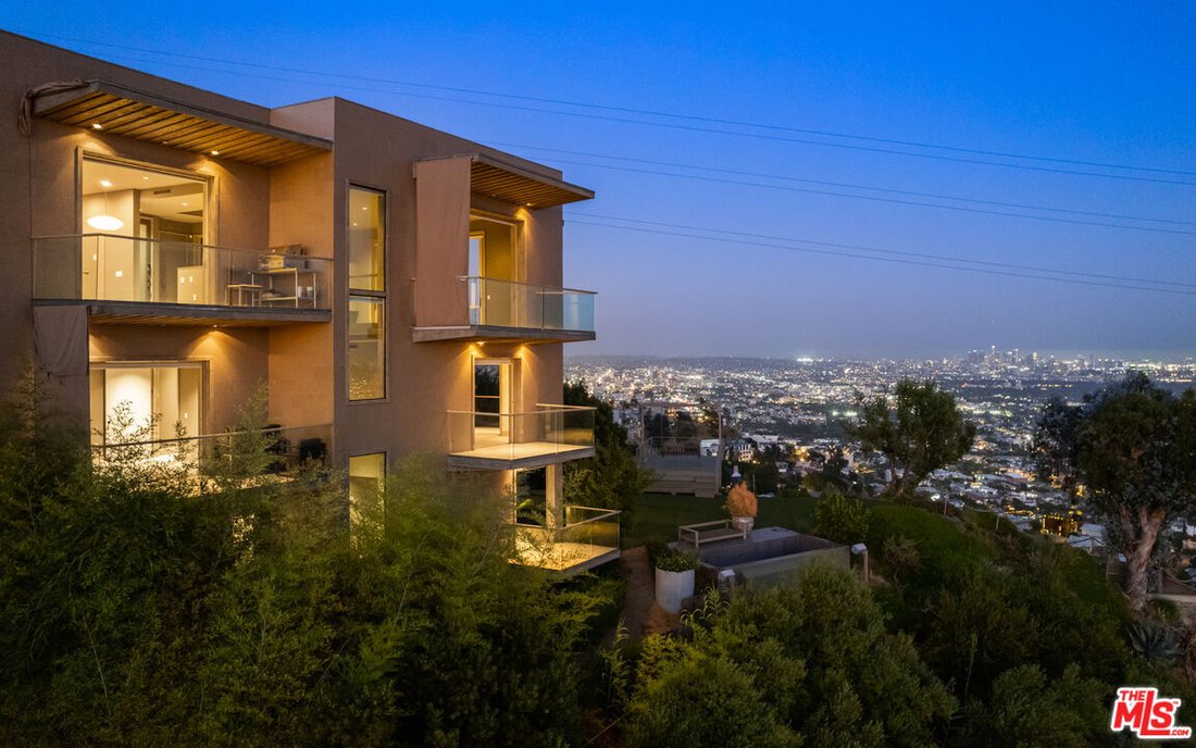 House in Los Angeles, California, United States 1 - 16081310