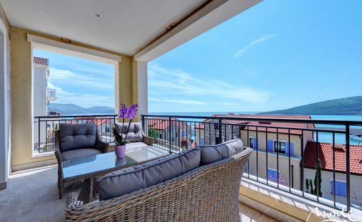 Apartment in Milovići, Tivat Municipality, Montenegro 1
