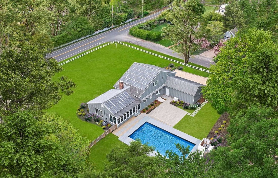 House in Sag Harbor, New York, United States 1 - 16085297