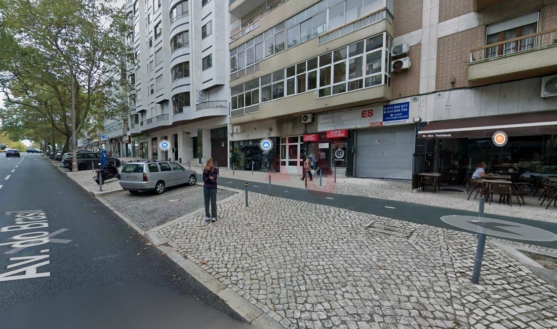 Alvalade, Lisbon, Portugal 2 - 15889061
