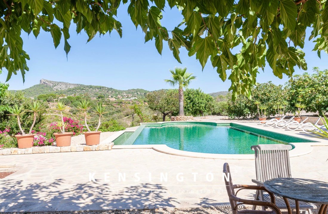 Villa in Manacor, Balearic Islands, Spain 3 - 15137156