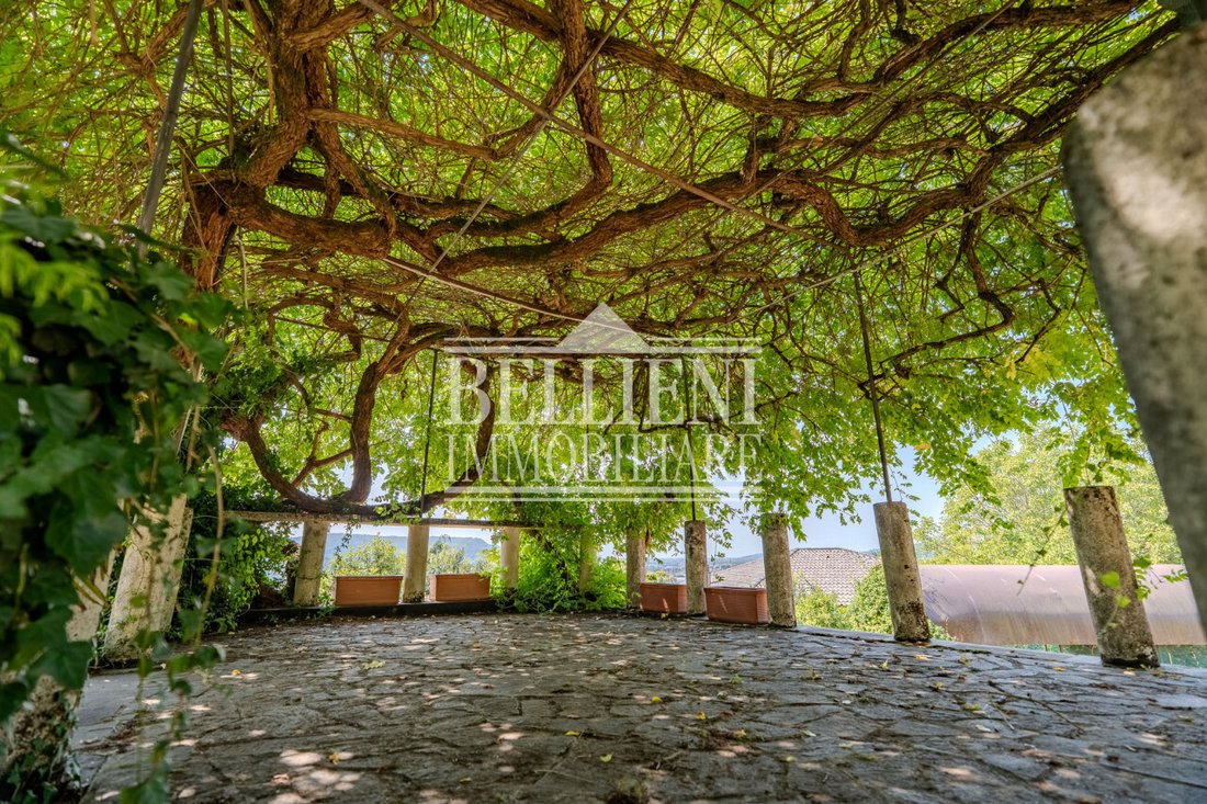 Villa in Creazzo, Veneto, Italy 4 - 16085933